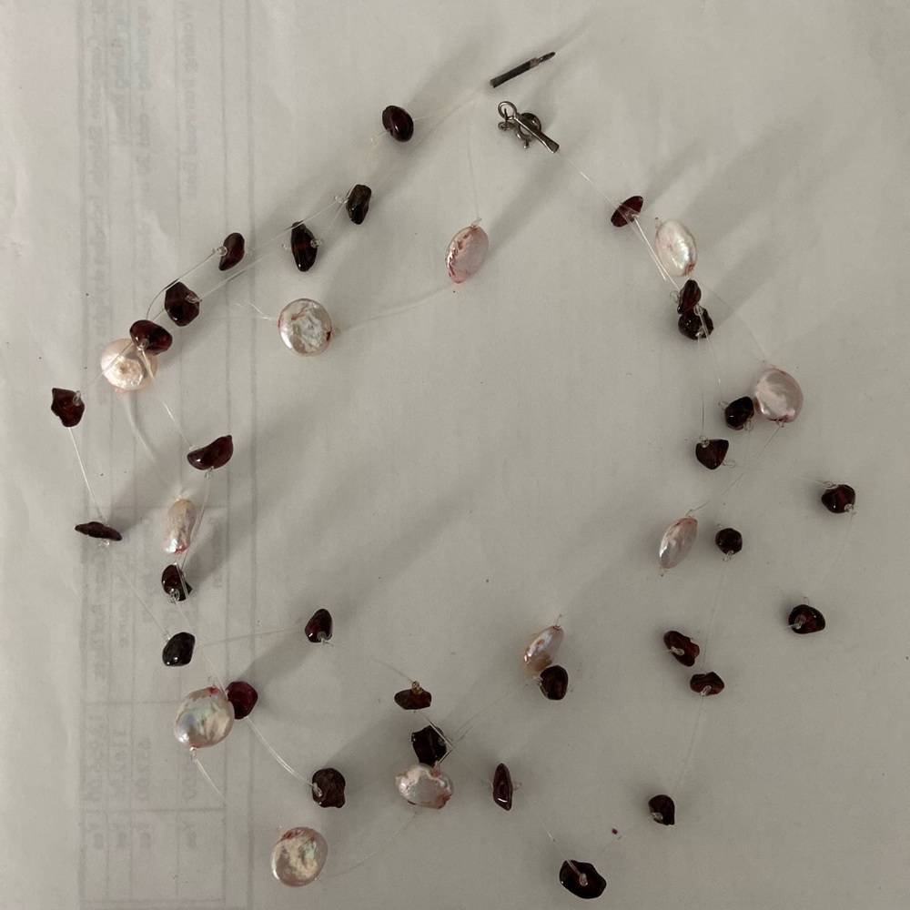 Fluorine pearl necklace